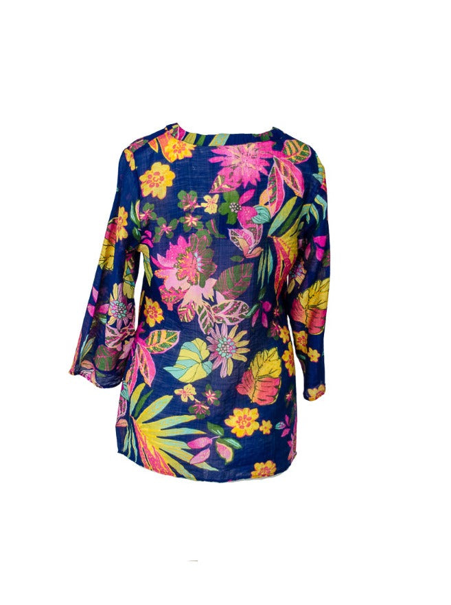 Floral v-neck tunic top.